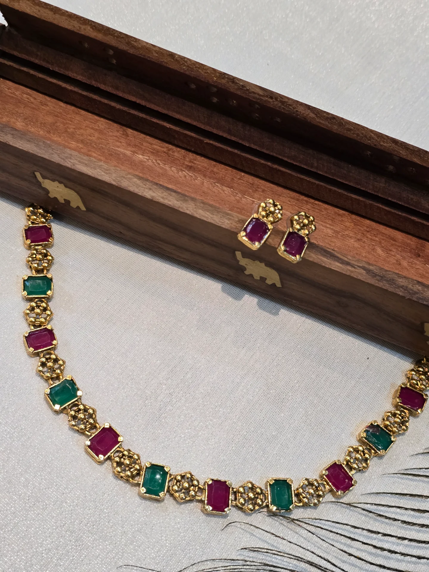 Simple Kemp Sufi necklace