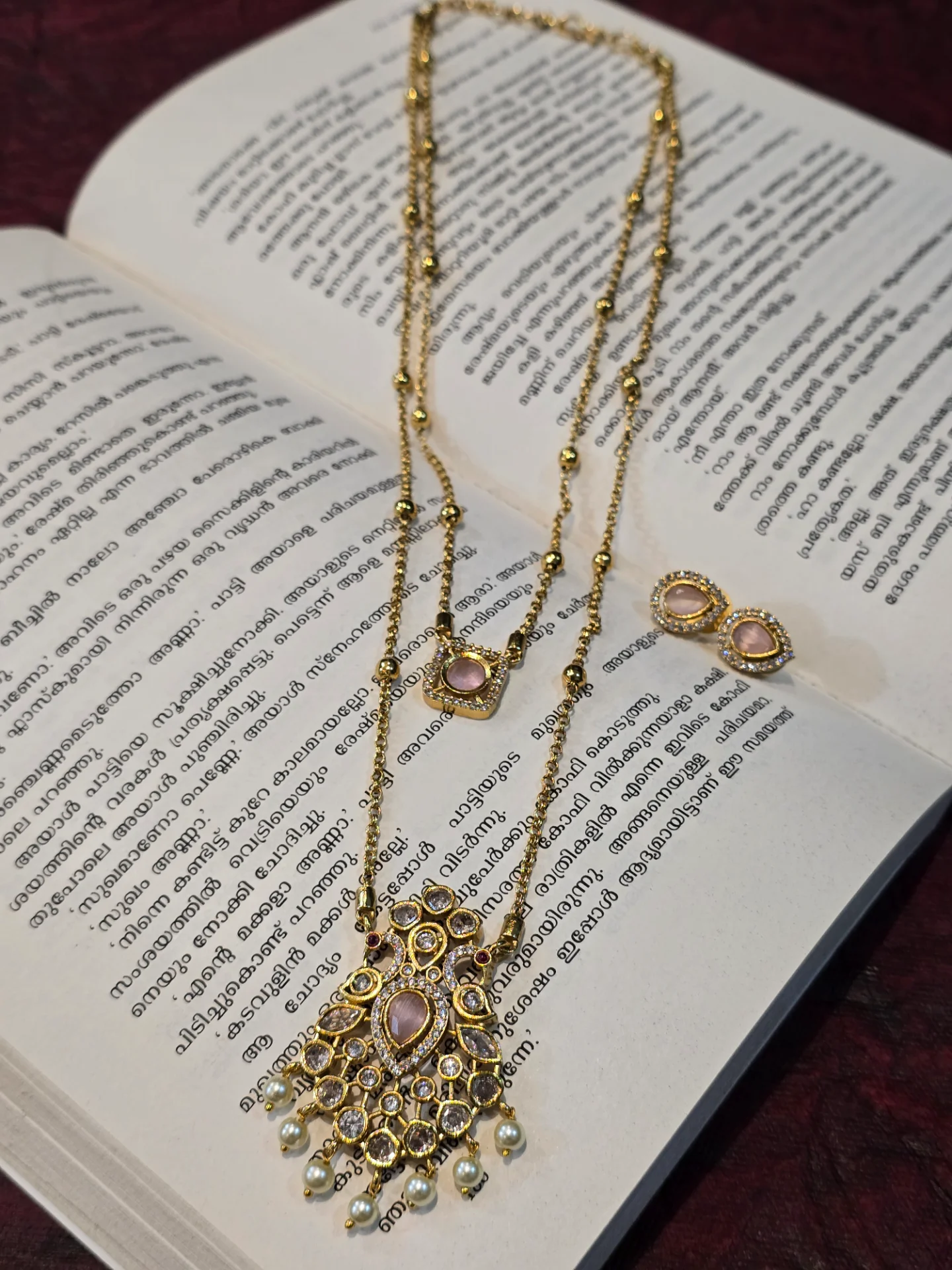 Delicate Pink Kundan Layered Set