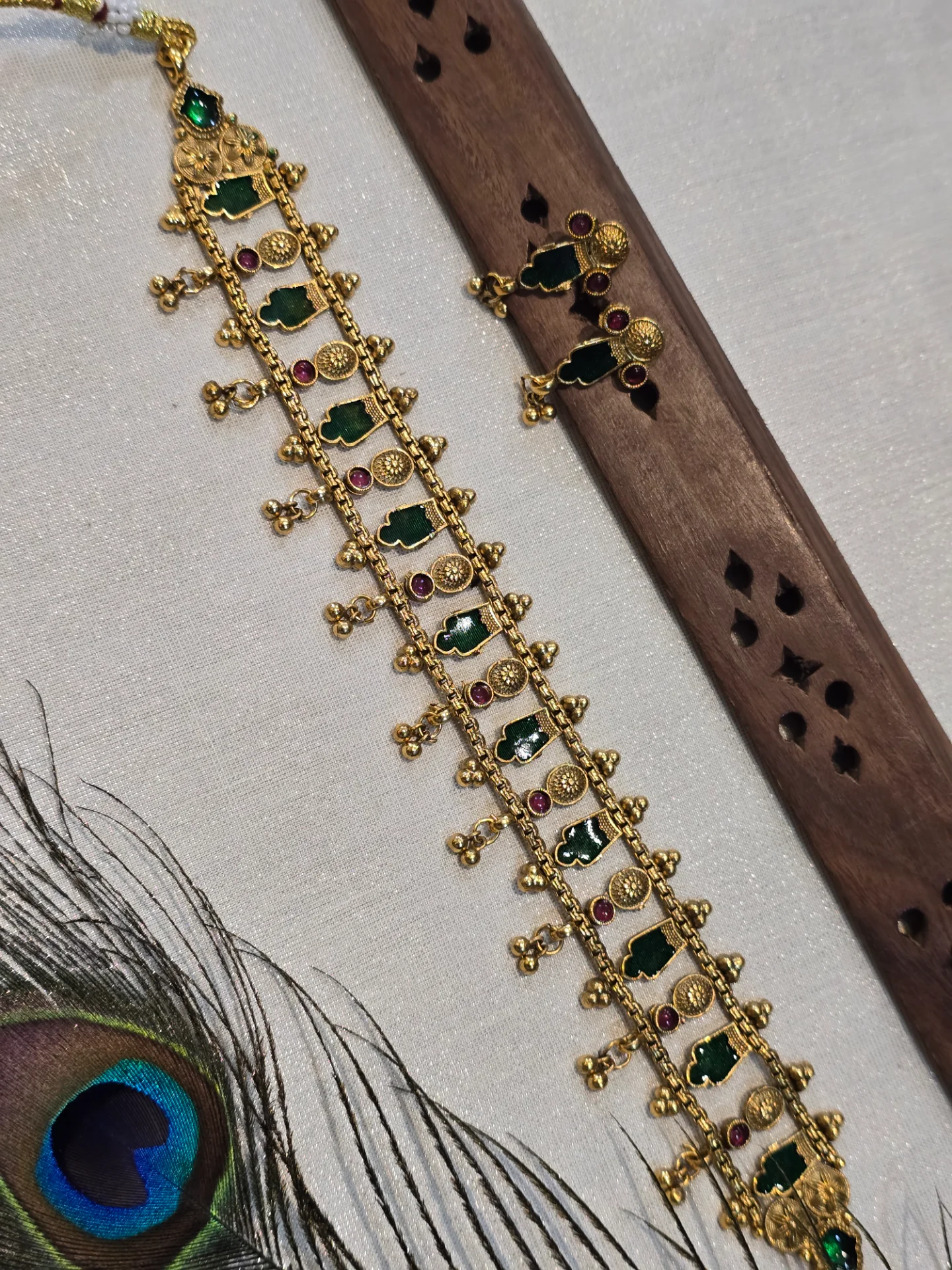 Traditional Kemp Choker Set